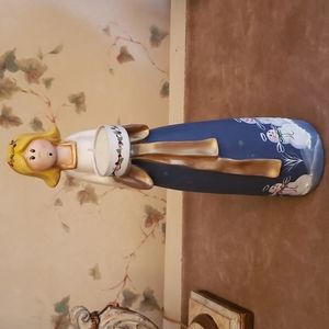 Winter tea light candle holder